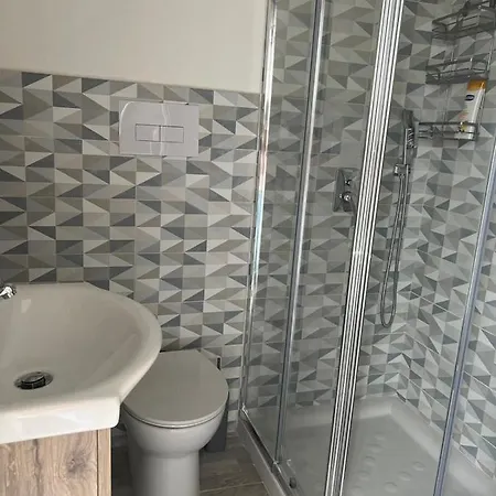 فندق مبيت وإفطار Il Melograno كاريني