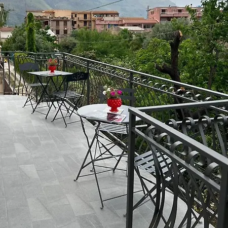 Couette-café Il Melograno 3*